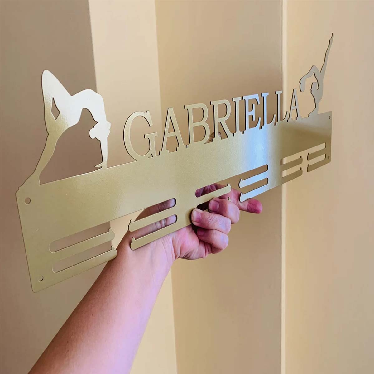 custom Marathon Sports Metal m - Home Decor For Birthday avaliação e preço