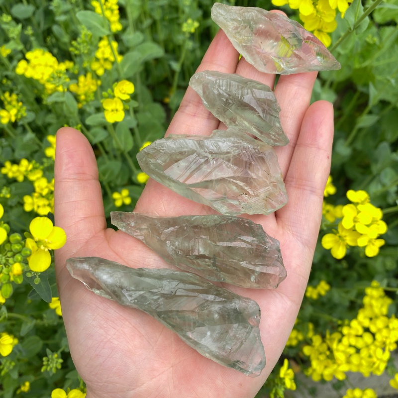 1pc30-70g Natural Green Crysta - Home Decor Garden Ideas avaliação e preço