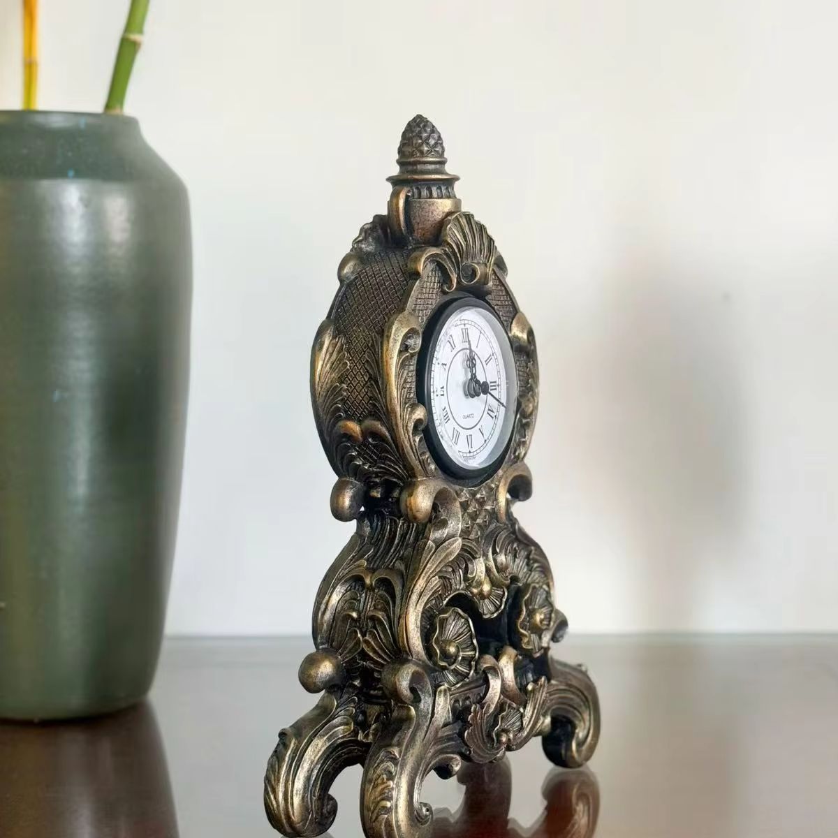 Classic Ticking Retro Resin Ta - Home Decor Living Room Ideas avaliação e preço